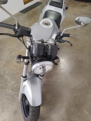Daelim Roadwin 125 Naked