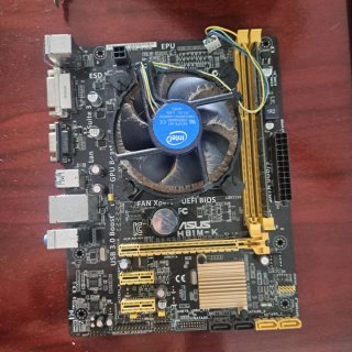 Componenti PC ASUS: Scheda Madre, Scheda Grafica, Alimentatore