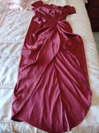 Vestido de fiesta burdeos talla 38