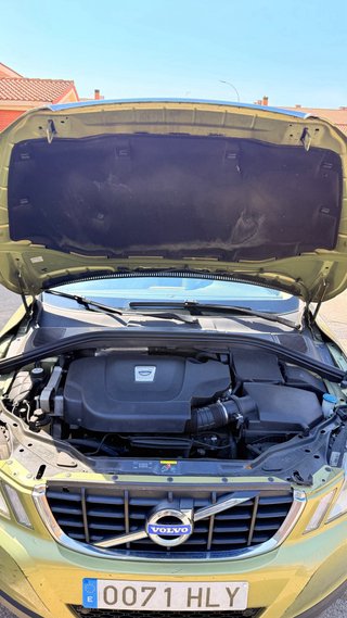 VOLVO XC60 SUMMUM VENDO O CAMBIO