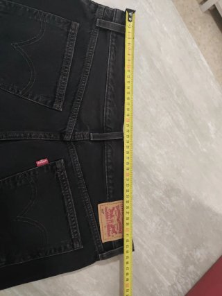 Shorts vaqueros negros desgastados