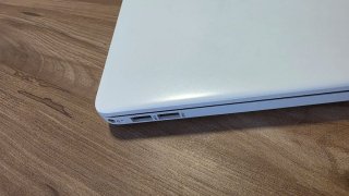 Portátil HP 15s Blanco + Cargador Original