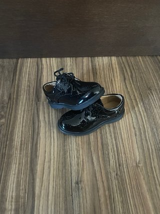 Zapatos charol unisex Yong Talla 29