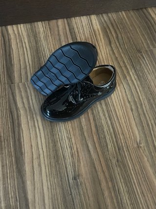 Zapatos charol unisex Yong Talla 29