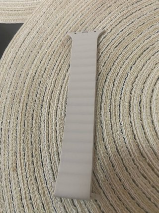 Correa de reloj magnética beige