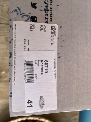 Zuecos piel