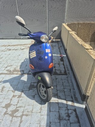Vespa Piaggio 49 2t Azul