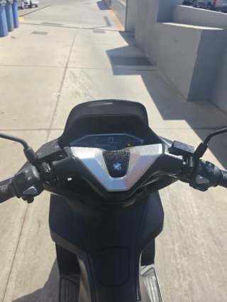 Honda PCX 2025 Negra