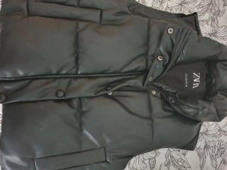 Chaleco acolchado Zara negro