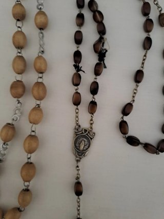 8 Rosarios Variados