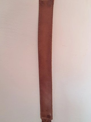 Cinturón de piel trenzado marrón