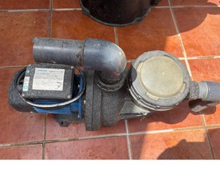 Depuradora de arena para piscina 250 €por todo