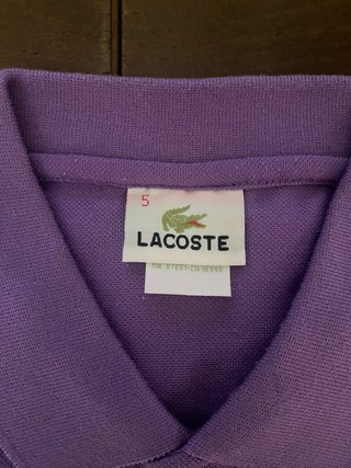 Polo Lacoste Morado Talla M