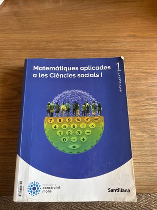 Matemàtiques aplicades a les Ciències Socials I...
