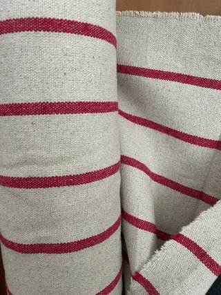 Loneta 1.5 metros con rayas rojas