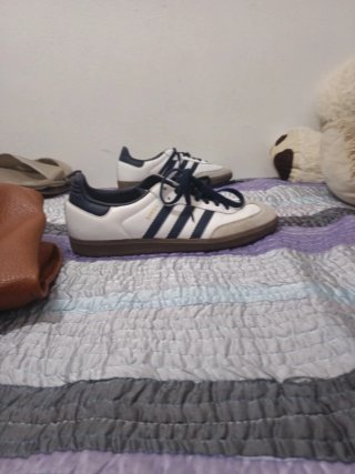 Adidas Samba OG Talla 43 Blanco/Azul Marino.