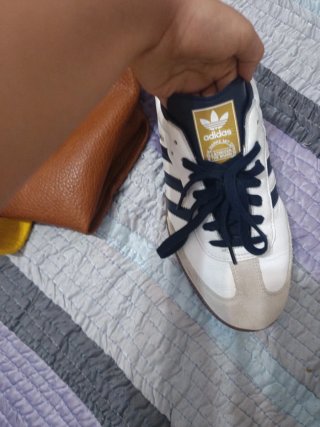 Adidas Samba OG Talla 43 Blanco/Azul Marino.