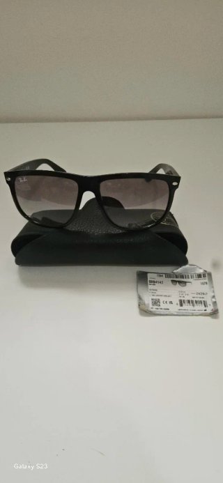 Gafas de sol Ray-Ban negras