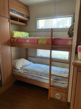Caravana Hobby De Luxe 6.50