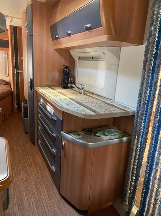 Caravana Hobby De Luxe 6.50
