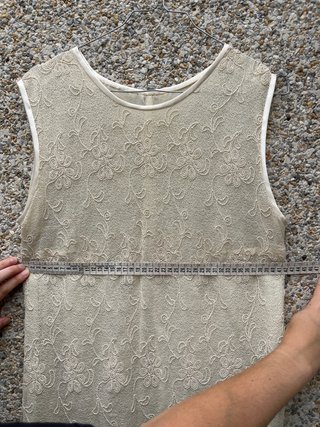 Blusa larga encaje beige Talla L