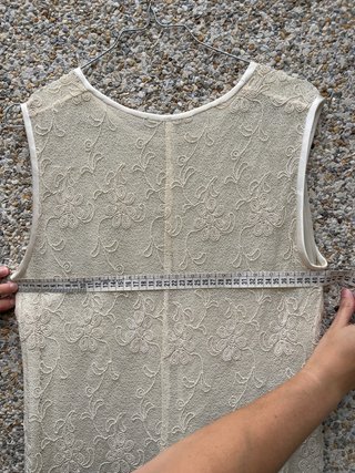 Blusa larga encaje beige Talla L