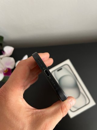 iPhone 15 128GB Black - Batería 87%