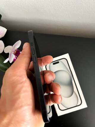 iPhone 15 128GB Black - Batería 87%