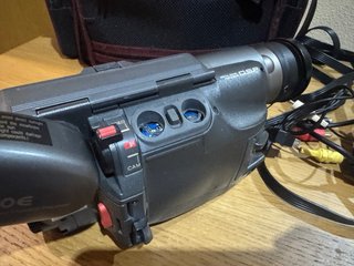 Videocámara Hitachi Hi8