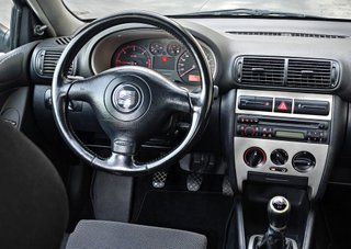 LEON SPORT 1.9 TDI 110.000KM * 1 DUEÑO Y LIBRO *