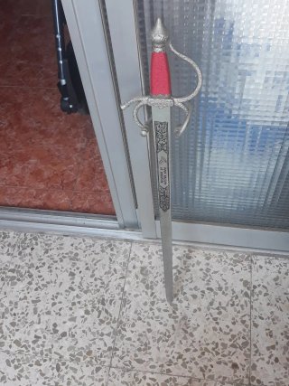 Espada decorativa años 80