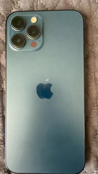 Apple Watch Nero + iPhone 12 Pro Max