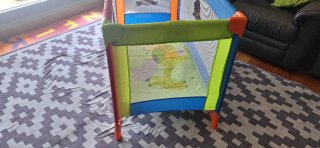 Cuna de viaje /parque infantil, colchón enrollable