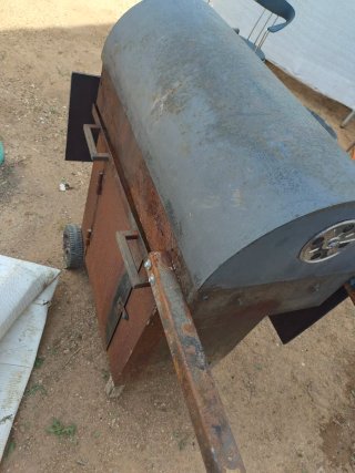 Barbacoa de carbón metálica