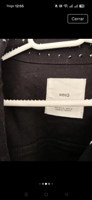 Chaqueta vaquera negra Mango tachuelas
