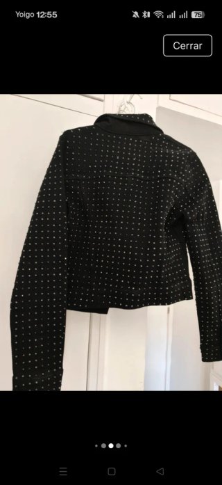 Chaqueta vaquera negra Mango tachuelas