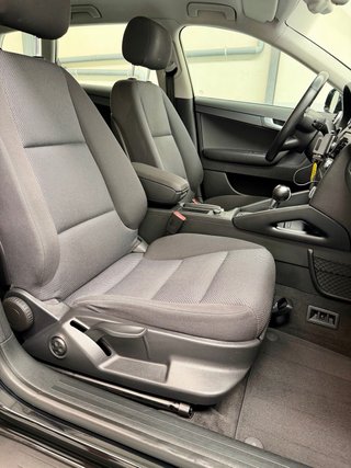 Audi A3 Sportback 2012 S Tronic Garantia ITV 05.27