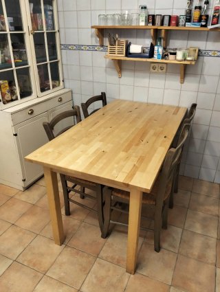 Tavolo da cucina in legno