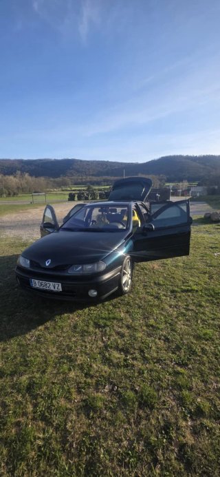 Renault Laguna RXE