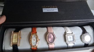 Set 5 Relojes Mujer, precio por el pack de 5.