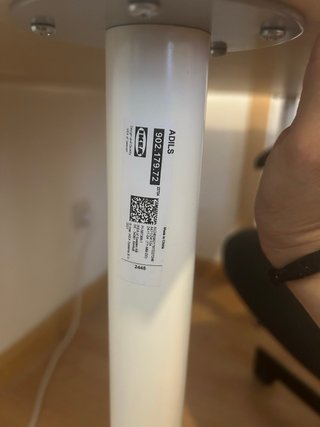 Mesa y Silla de Oficina IKEA