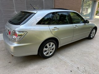 Lexus IS200 Sportive  / 2003