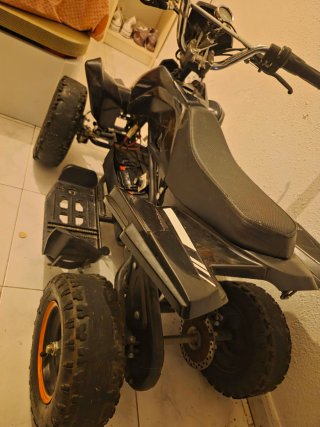 Quad eléctrico infantil negro