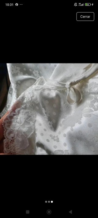 Top lencero blanco con encaje talla L