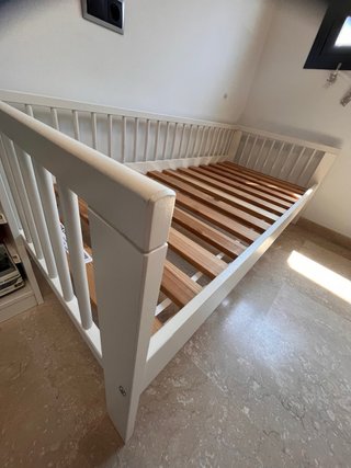 Cama infantil IKEA Kritter blanca