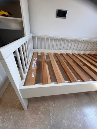 Cama infantil IKEA Kritter blanca