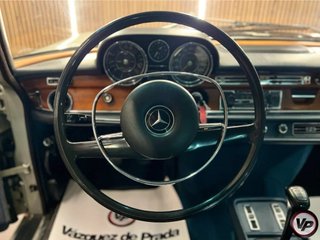 Mercedes-Benz 300 SEL 3.5 200 kW (272 CV)