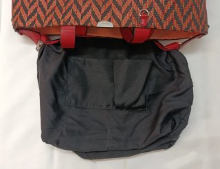 Bolso tote Parfois grande rojo estampado chevrón