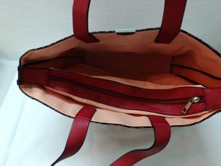 Bolso tote Parfois grande rojo estampado chevrón