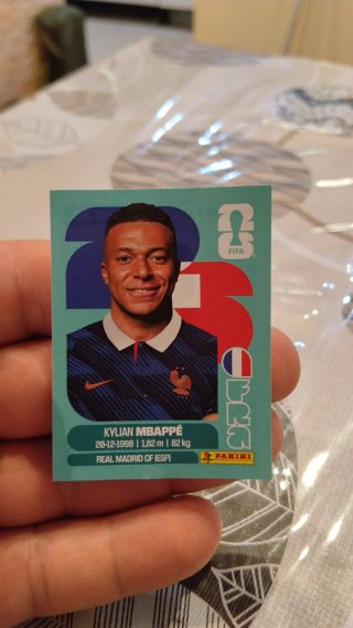 Cromo Kylian Mbappé Real Madrid CF
